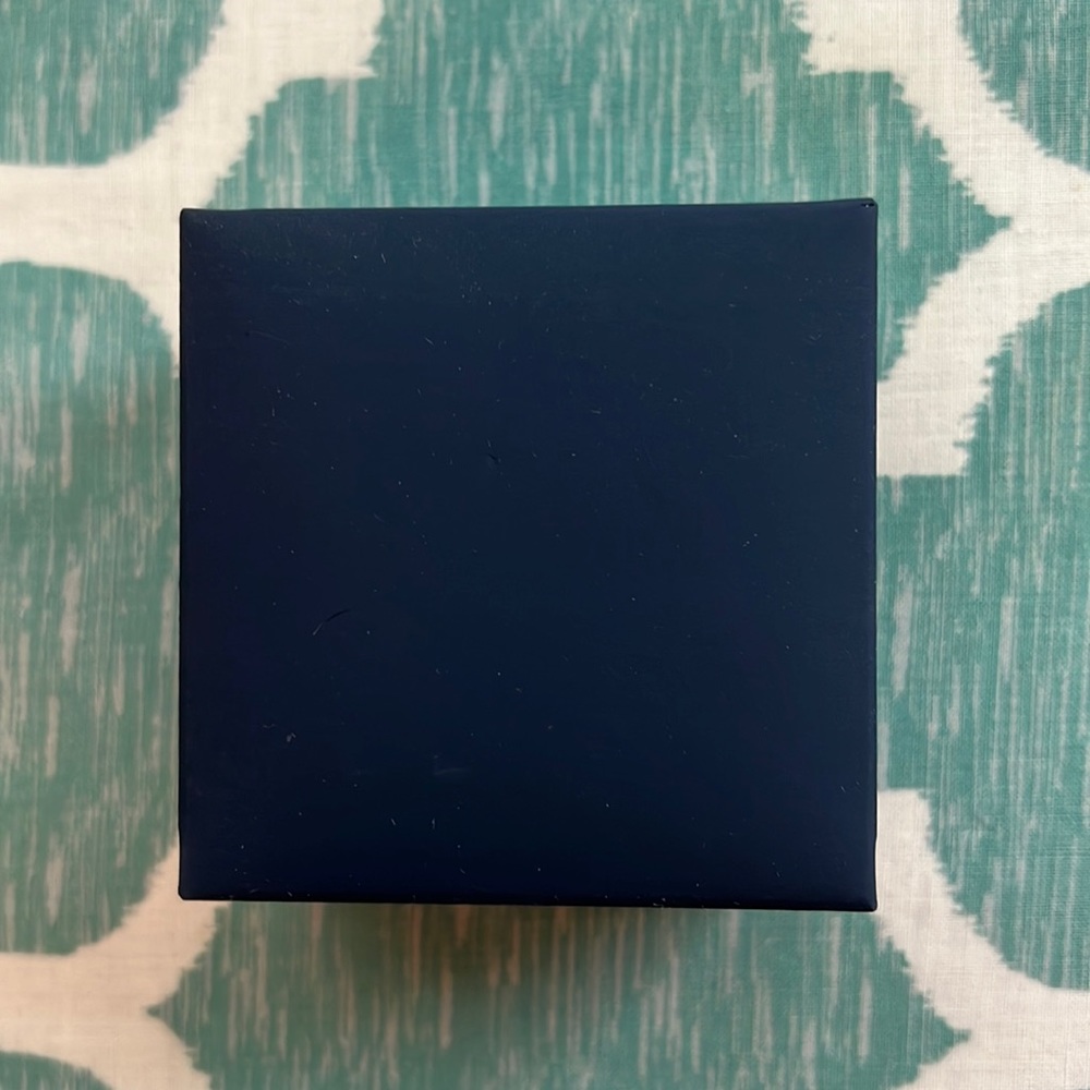 Navy Earring Box
